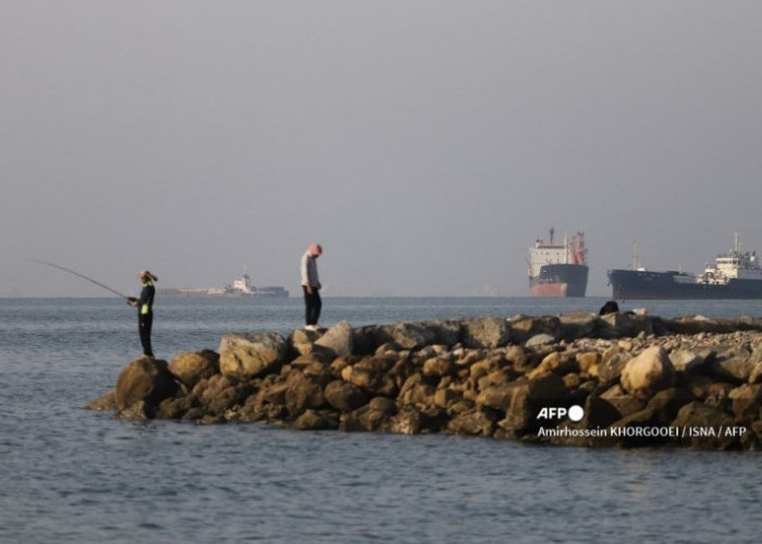 Kapal-Kapal Dagang Sudah Mulai Melintasi Selat Hormuz 
