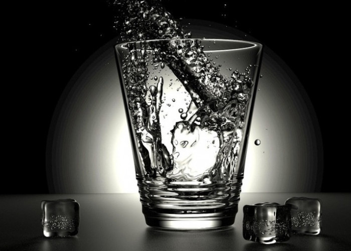Belum Banyak Yang Tahu, Kebutuhan Air Minum  Itu Berdasarkan Berat Badan