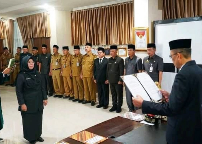 Sedikit Terlambat, Akhirnya Safnizar dilantik Sebagai Kepala DLHK Provinsi Bengkulu, Pelantikan Dipimpin Sekda