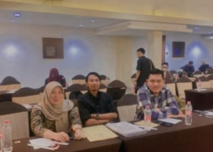 Bawaslu Kaur Hadiri Rakor Pengawasan Penetapan Hasil Pemilu Tingkat Provinsi Bengkulu 2024