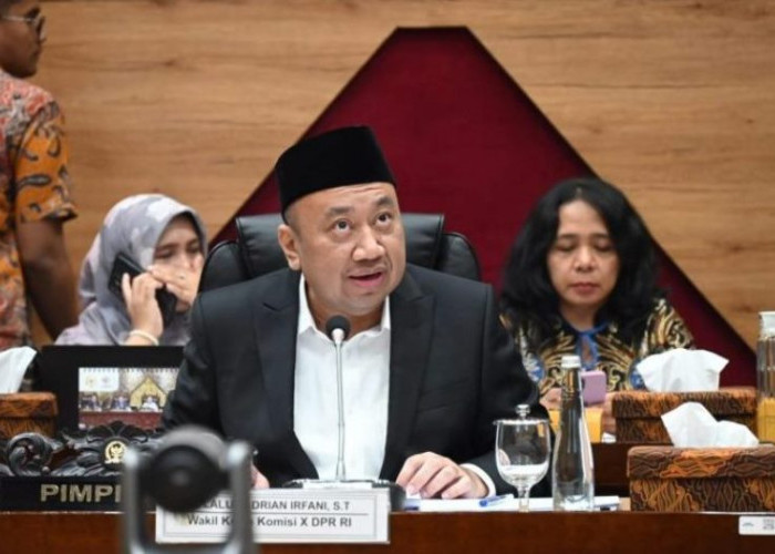   Dorong jadi PNS Semua, Komisi X DPR Desak Prabowo Subianto Hapus Skema Cluster Guru