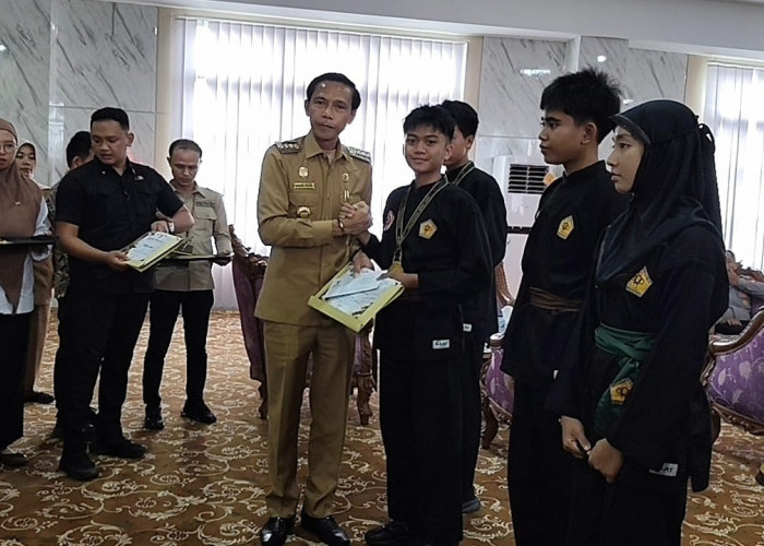 Delapan Pesilat Kaur Diguyur Penghargaan, Borong 7 Emas di Ajang Nasional