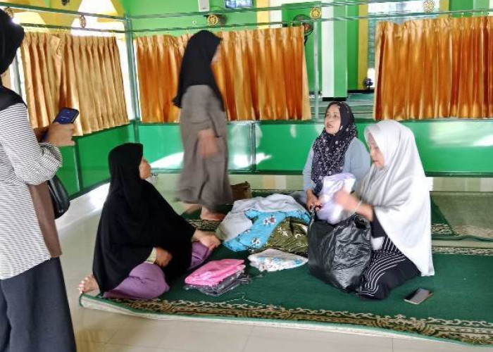 Sambut Ramadan, Majelis Taklim Gotong Royong di Masjid Nurul Yaqin
