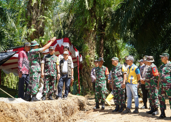 Pastikan Kegiatan TMMD Berjalan Lancar, Tim Wasev Mabesad Tinjau Lokasi TMMD Ke-124 