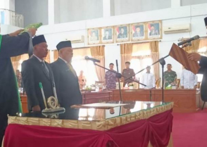 Usai Pelantikan, Akhiruddin Arifin dan Sedihandi Resmi Menduduki Kursi di DPRD Seluma
