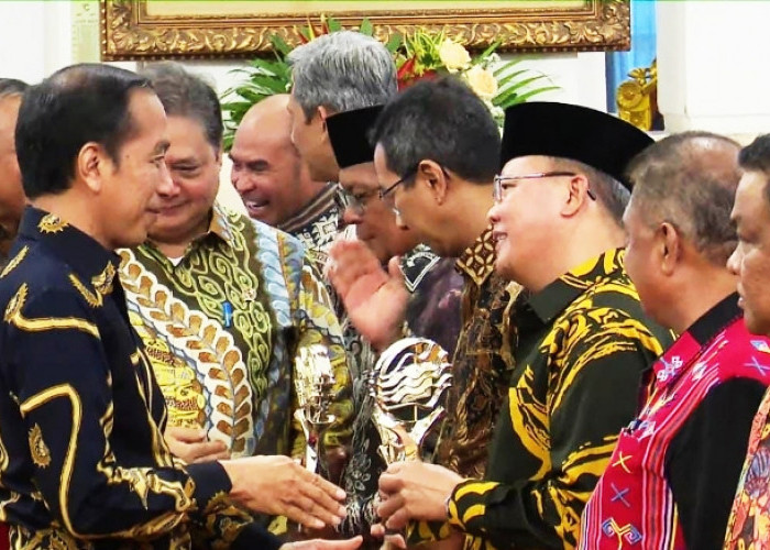 Bengkulu Dapat Penghargaan Presiden Jokowi, Berhasil Gelar Pasar Murah Terintegrasi Tekan Inflasi
