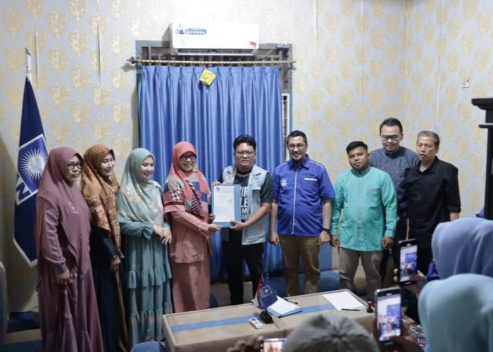 Sefty Yuslinah Masuk Penjaringan Calon Walikota Bengkulu dari PAN,Kandidat Calon Walikota Lain Mesti Hati-Hati