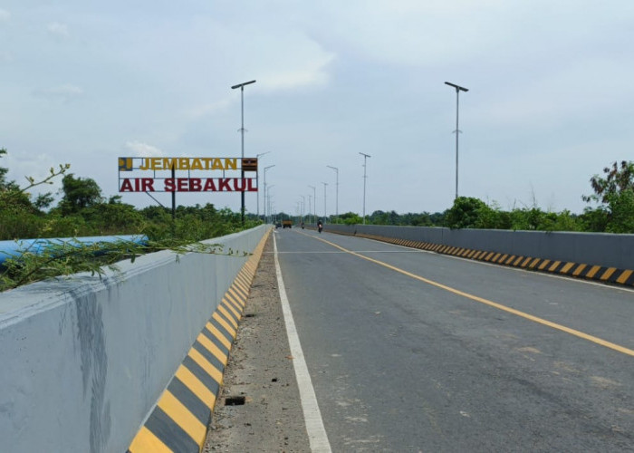 Jalan Flyover Air Sebakul Bengkulu Dikeluhkan Pengendara,  Ancam Keselamatan Jiwa