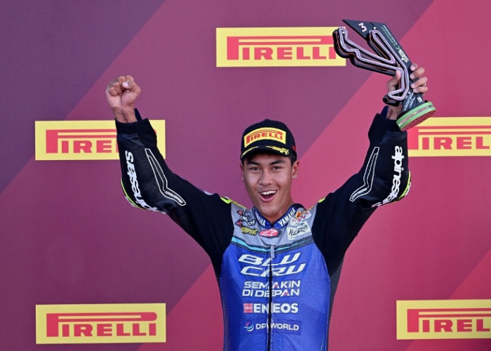 Bendera Merah Putih Berkibar di Misano, Aldi Satya Mahendra Finish P3 di World Supersport 2026 Italia
