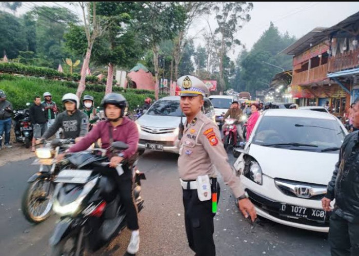 Kondisi Terkini Lalu Lintas di Lembang Bandung Jawa Barat 