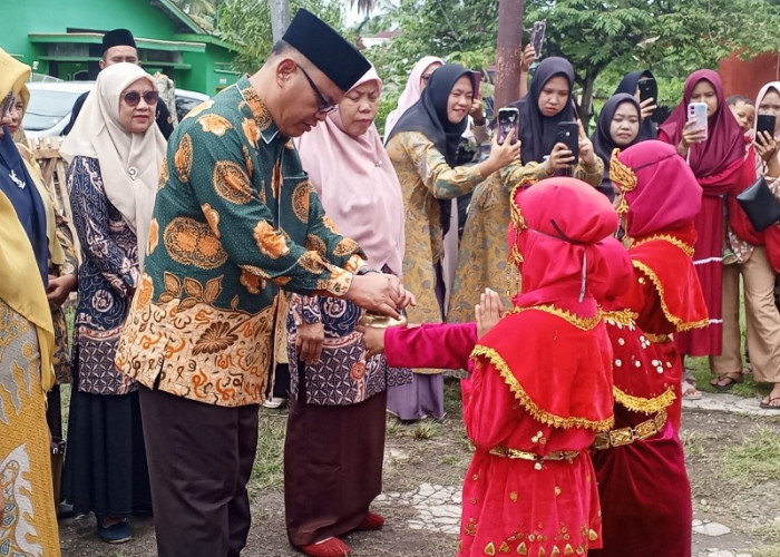 Ini Pesan Kepala Kemenag Saat Syukuran MIN 6 Kabupaten Kaur