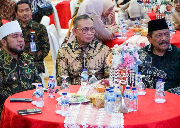 Gubernur Helmi Hasan Lepas Irjen Pol. Anwar, Sambut Kapolda Baru Bengkulu Brigjen Pol. Mardiyono