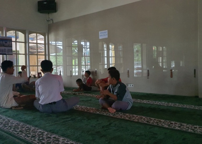 Gusnan Mulyadi: Program Internet Gratis Didalam Masjid Mulai Dimanfaatkan Masyarakat