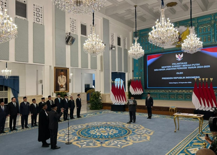  Purbaya Yudhi Sadewa Dicopot, Presiden Lantik Suahasil Nazara  Jadi Menteri Keuangan