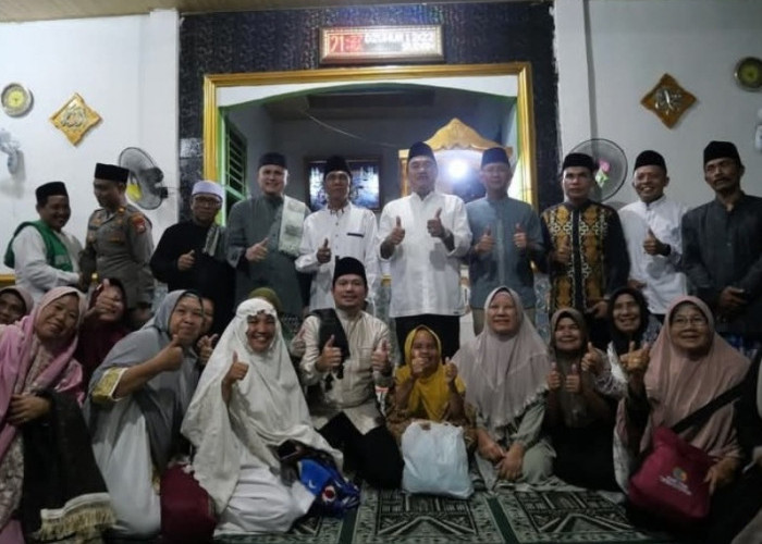  Bupati Arie Disambut Antusias Jamaah Masjid Baitul Ikhsan Bintunan