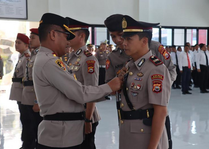 Segera Beradaptasi, Polres Bengkulu Selatan Laksanakan Sertijab Dua Perwira