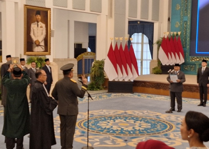  Presiden Prabowo Subianto Lantik Tandyo Budi Jadi KSAD,  Gantikan Maruli Simanjuntak