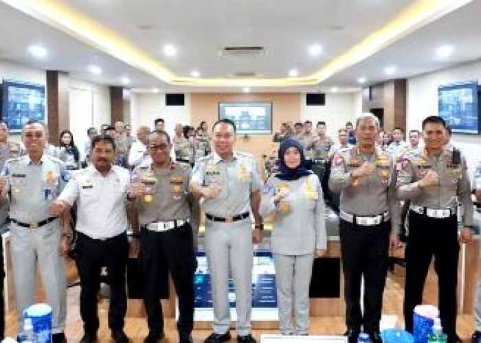 Jasa Raharja dan Korlantas Polri Gelar Supervisi Pelayanan STNK dan TNKB di Kepulauan Riau