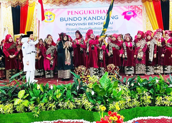 Efiwati Dikukuhan jadi Ketua DPD Bundo Kanduang Provinsi Bengkulu