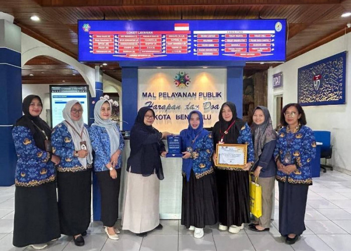 DPMPTSP Kota Bengkulu Terima Piagam Penghargaan  dari KPP Pratama Bengkulu Satu