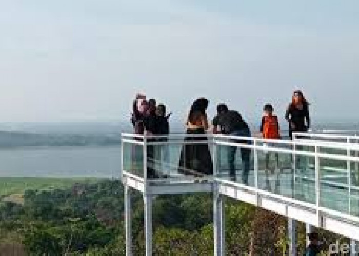 ﻿Bukit Cinta Anti Galau, Wisata Terbaru di Cirebon yang Lagi Viral dan Hits, Yuk Healing 