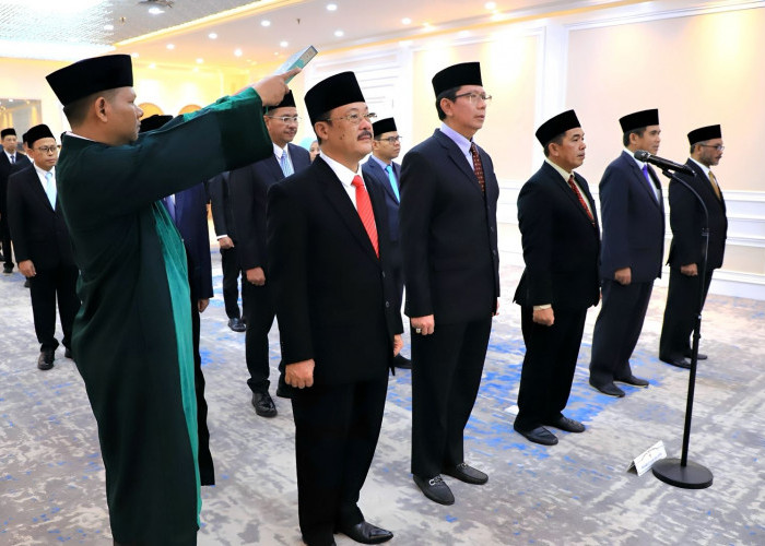 Menteri Agama Lantik Prof. KH Khairudin Jadi Rektor UIN FAS Bengkulu