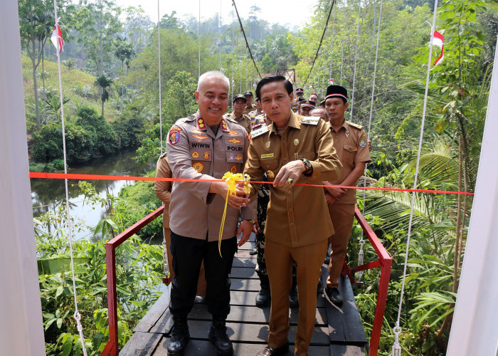 Jembatan Merah Putih Diresmikan, Akses Sentra Produksi di Kaur Kian Lancar