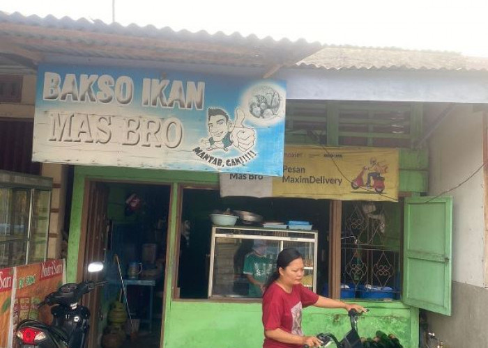Sederhana Tapi Bikin Nagih, Bakso Ikan Mas Bro jadi Jajanan Favorit Warga