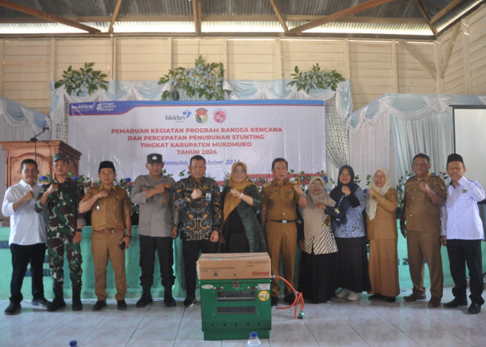 Dua Kelompok UPPKA di Mukomuko Terima Alat Peningkatan Produksi