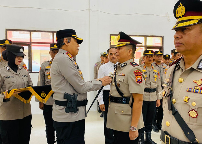 Upacara Serah Terima Jabatan di Polres Kaur, Wujud Penyegaran Organisasi dan Peningkatan Kinerja