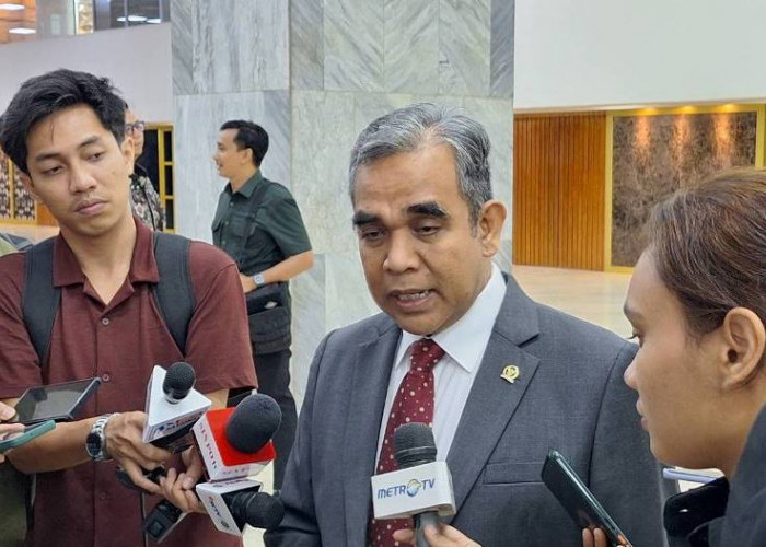 Bukan Mewakili MPR, Muzani Tegaskan Berangkat ke Iran sebagai Utusan Khusus Presiden