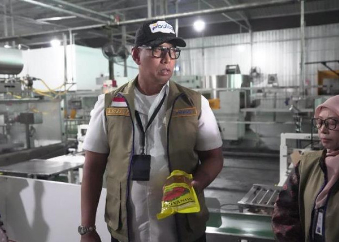 Lakukan Sidak, Dirut BULOG Minta Tarik Seluruh MinyaKita Produksi PT KMR 