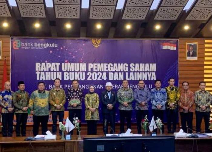 Bupati Arie Septia Adinata Hadiri RUPS Bank Bengkulu