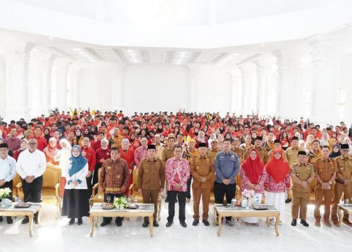 Walikota  Sambut Mahasiswa  Universitas Dehasen KKN Tematik di Kota Bengkulu