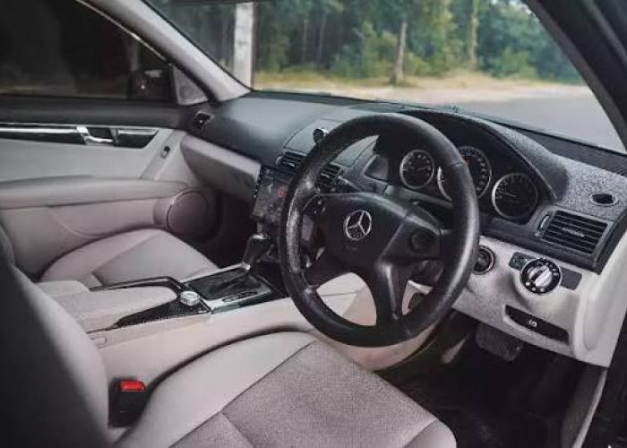 Jurus Ampuh Bikin Interior Mobil Bekas Jadi Fresh Lagi