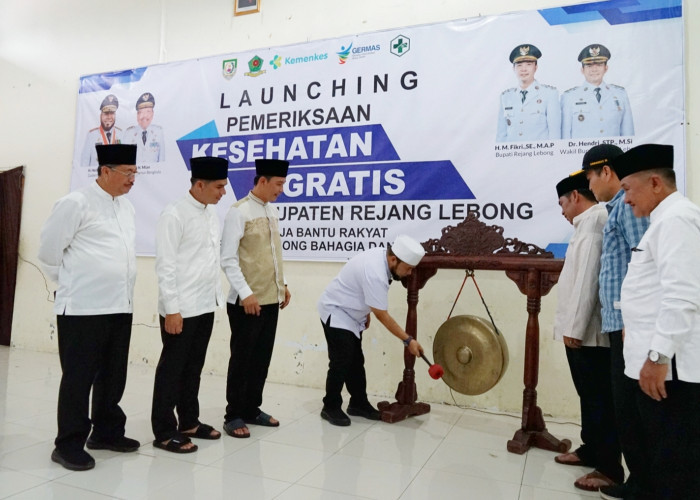 Warga Antusias, Gubernur Bengkulu Luncurkan Pemeriksaan Kesehatan Gratis di Rejang Lebong