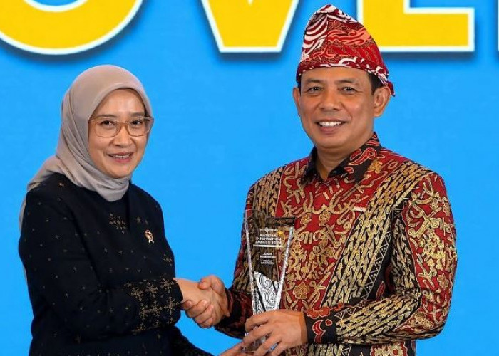Keren! Tata Kelola Birokrasi Kota Bengkulu Sabet Penghargaan Nasional di Jakarta