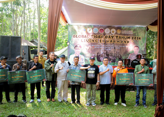 Foto peringatan Hari Harimau se-Dunia yang diadakan di kawasan Hutan Madapi, Rejang Lebong Provinsi Bengkulu 