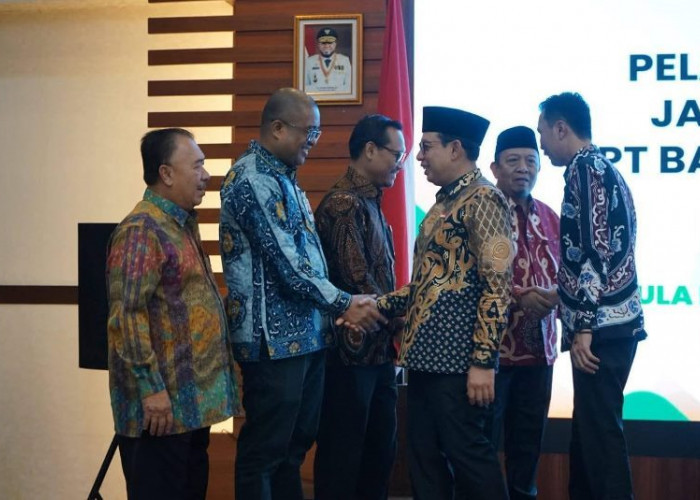 Kawal Kemajuan Bank Bengkulu, Walikota Dedy Wahyudi Hadiri Pelantikan Komisaris Baru