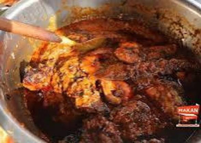 Gule klaten tebet, kuliner malam yang banyak disukai pelanggan di jakarta selatan, yuk coba!