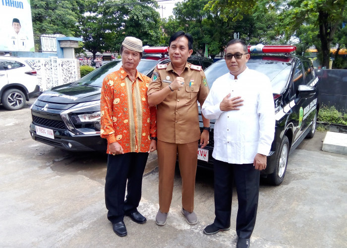 Pemuda Batak Bersatu Terima 1 Unit Mobil Ambulans dari Dana Aspirasi Ronny Tobing 