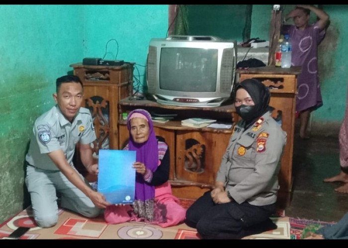 Jasa Raharja Serahkan Santunan pada Ahli Waris Pejalan Kaki Korban Laka Lantas di Desa Perbo, Kerkap, Bengkulu