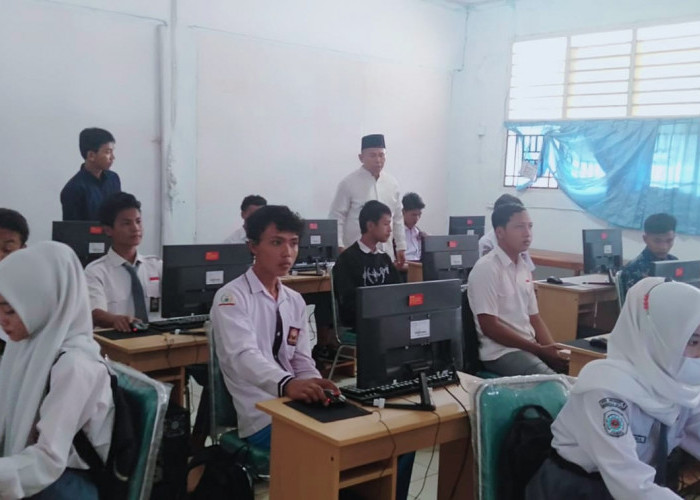 Siswa Bisa Sekolah Gratis Sampai Tamat di  SMK IT AL Malik , Ini Syaratnya