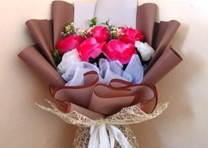 Laris Manis, Hari Valentine Bawa Berkah Bagi Penjual Buket Bunga