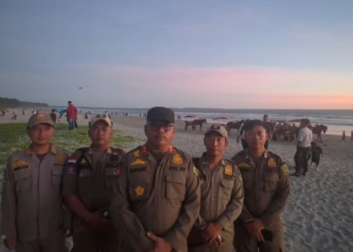 Parkir Nyaman di Pantai Panjang, Satpol PP Pastikan Tarif Sesuai Aturan