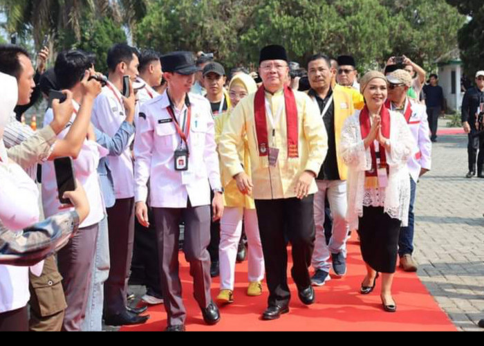 Rohidin-Meriani Bisa Membangun Provinsi Bengkulu Bukan dari Hutang yang Bebani APBD dan Pajak yang Mencekik 