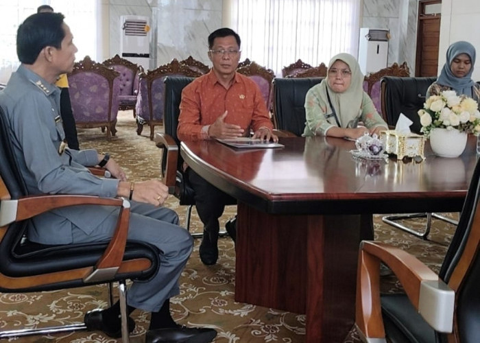 Bupati Menyambut Audiensi Kepala BPD Kaur Dalam Rangka Sensus Ekonomi Tahun 2026.