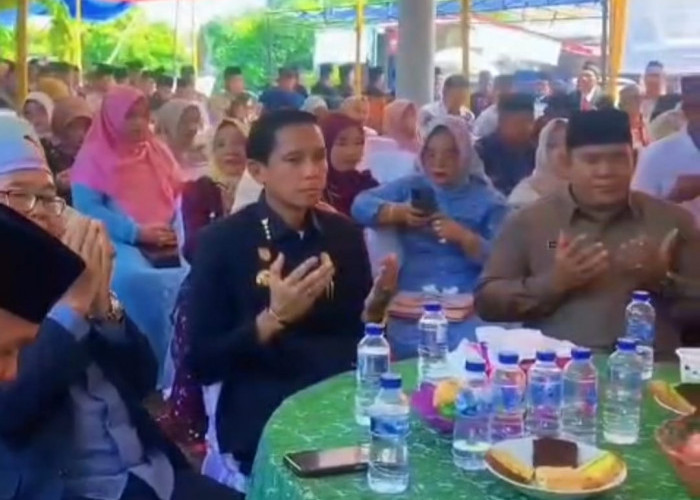 Gas Pool! Usai Upacara Hari Bhayangkara, Bupati Kaur Langsung Hadiri Resepsi Pernikahan Warga