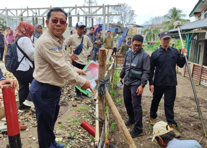 Demi Kepastian Hukum, BPN & Kuasa Hukum Kelurga Tjandra Ukur & Patok Ulang Batas Tanah yang Sempat Hilang 