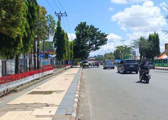 Penjual Durian di Stadion Bingung, Minta Kebijakan yang Lebih Bijak dari Walikota Bengkulu 
